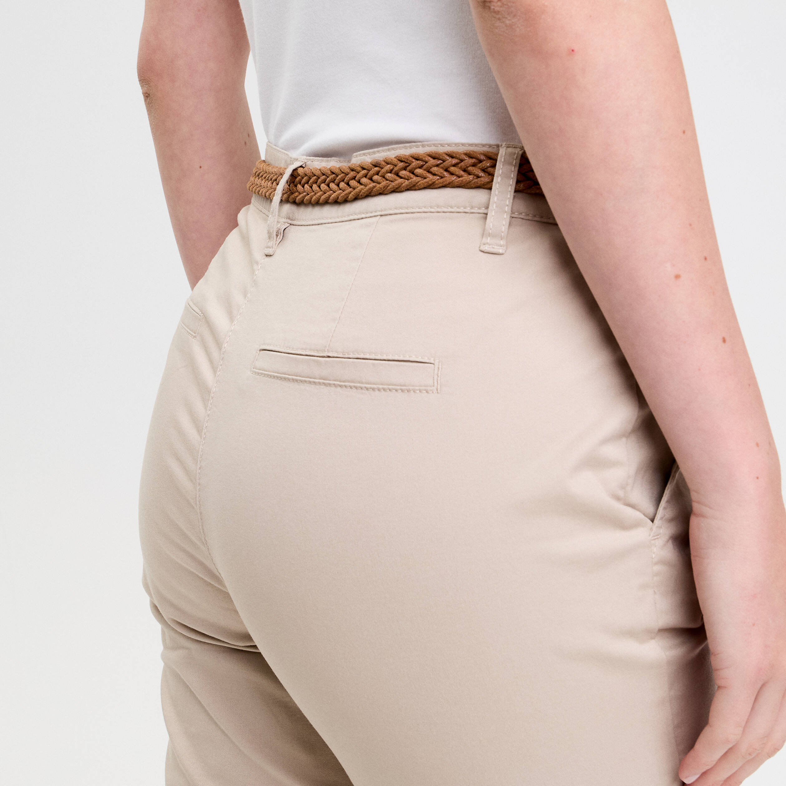 Pantalon chino 7/8&egrave;me beige femme