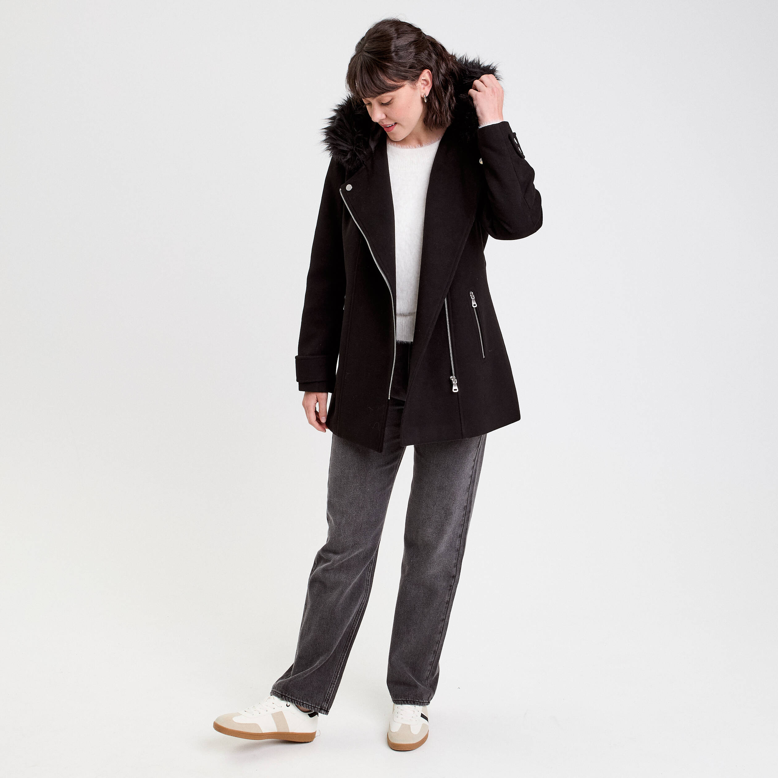 Manteau droit avec capuche noir femme