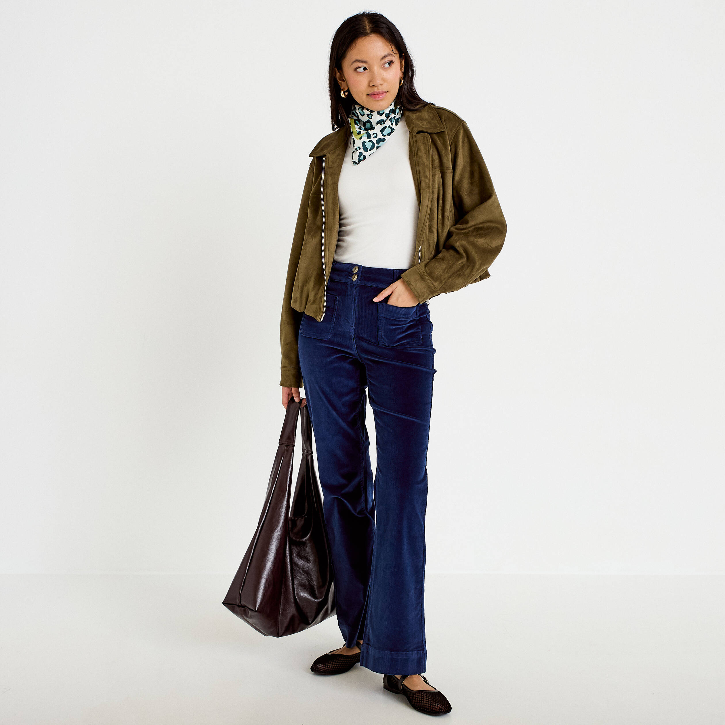 Pantalon bootcut taille haute velours bleu marine femme