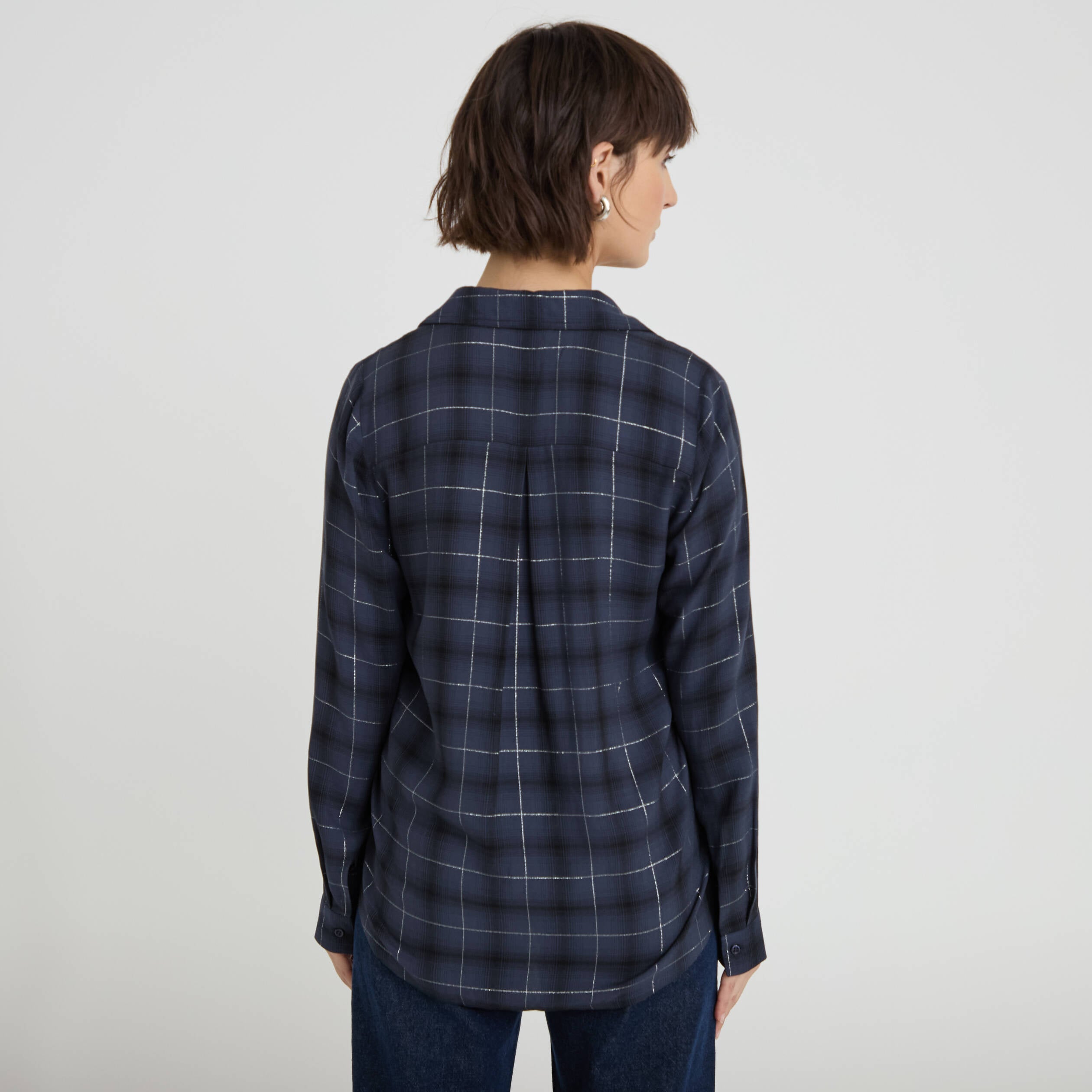 Chemise &agrave; carreaux fils m&eacute;tallis&eacute;s bleu fonc&eacute; femme