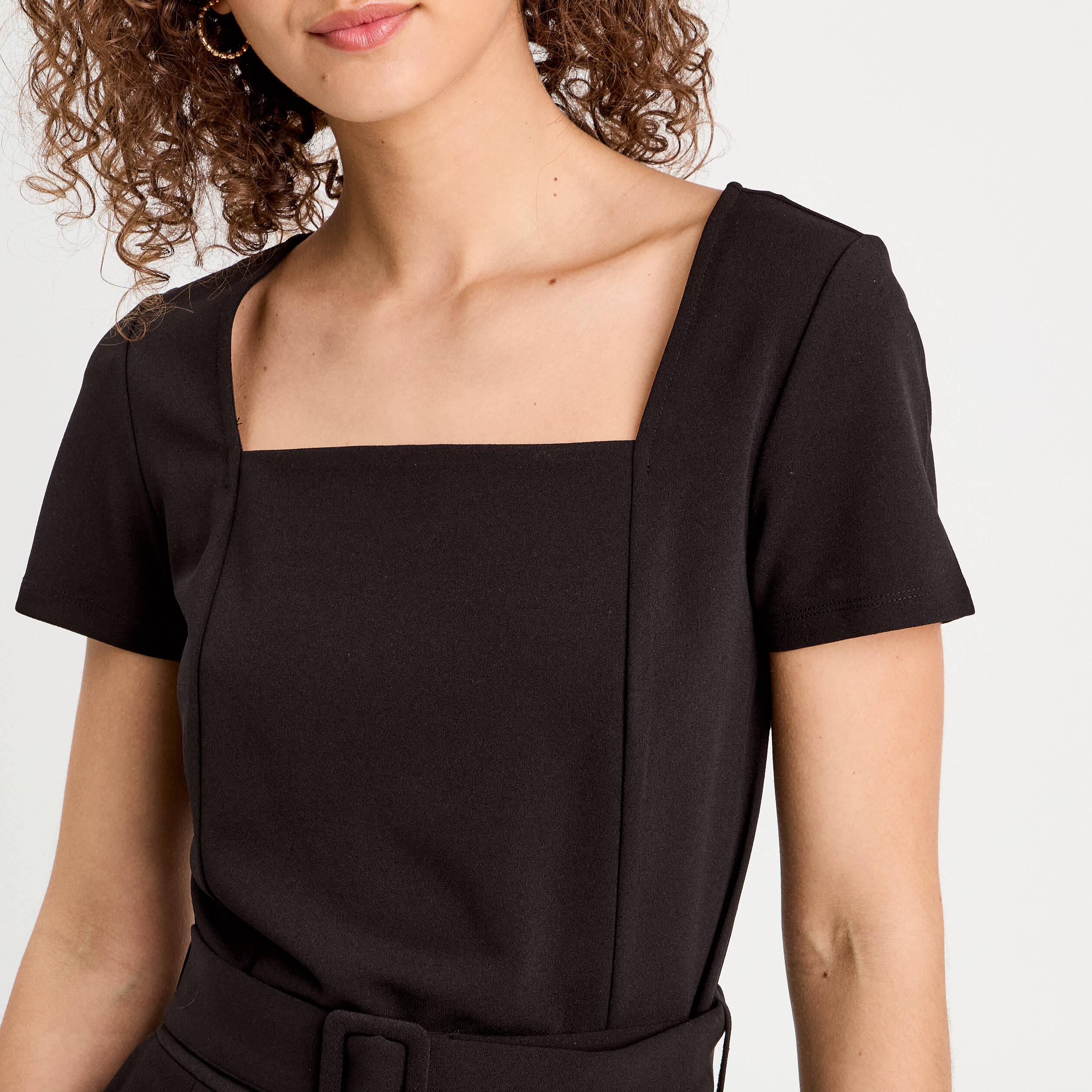 Combishort ceintur&eacute;e noir femme
