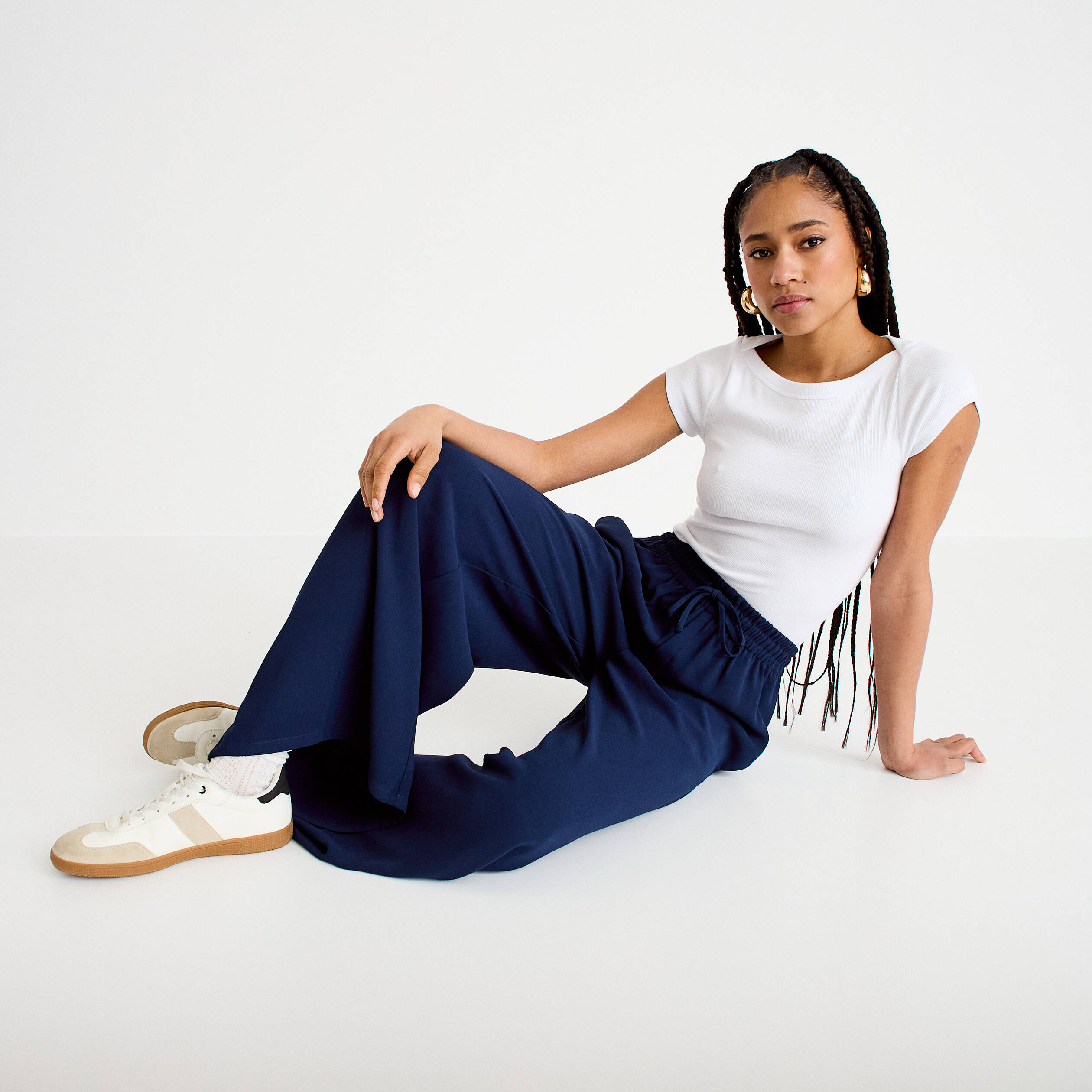 Pull en maille bleu marine enduit irisé femme