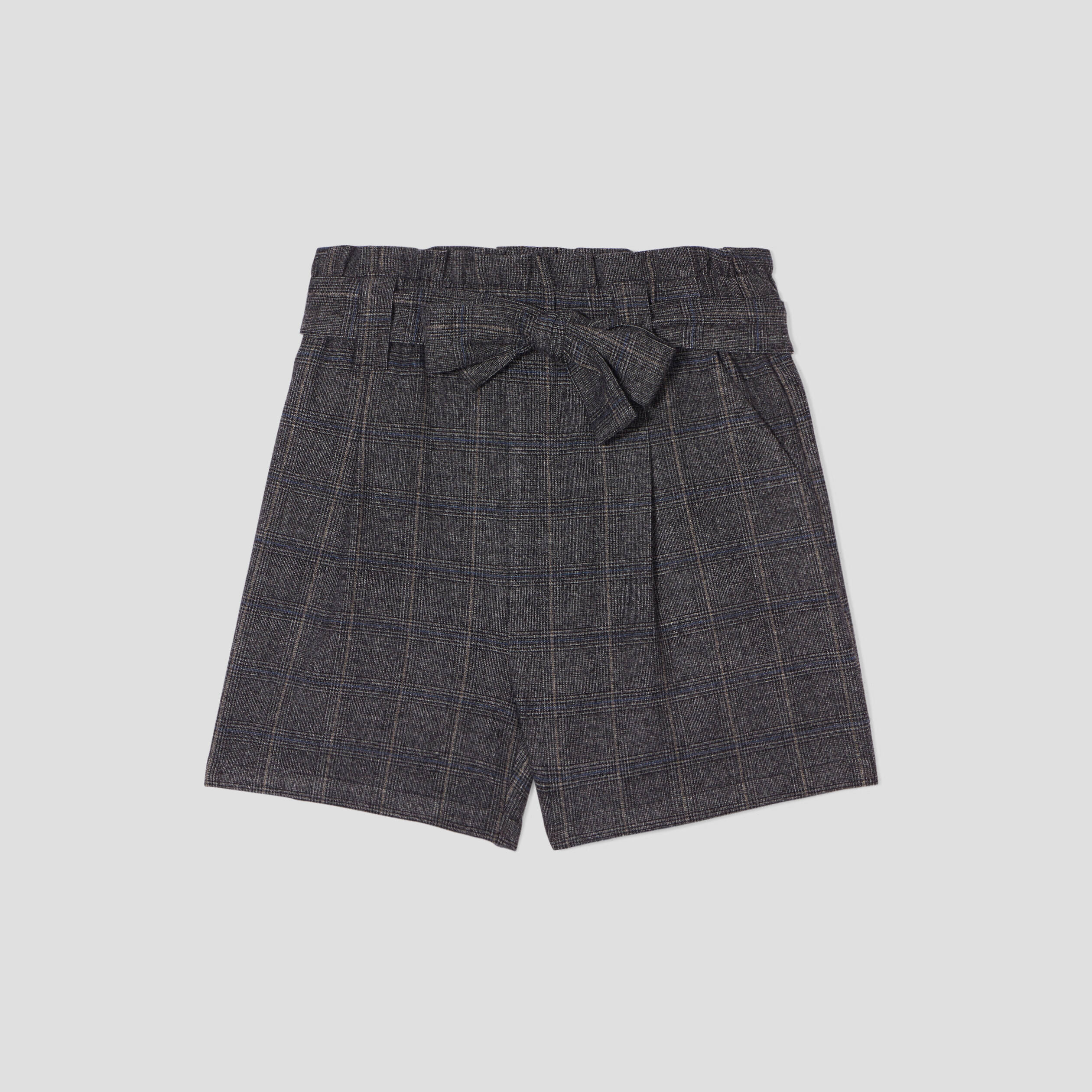 Short droit ceinturé noir femme