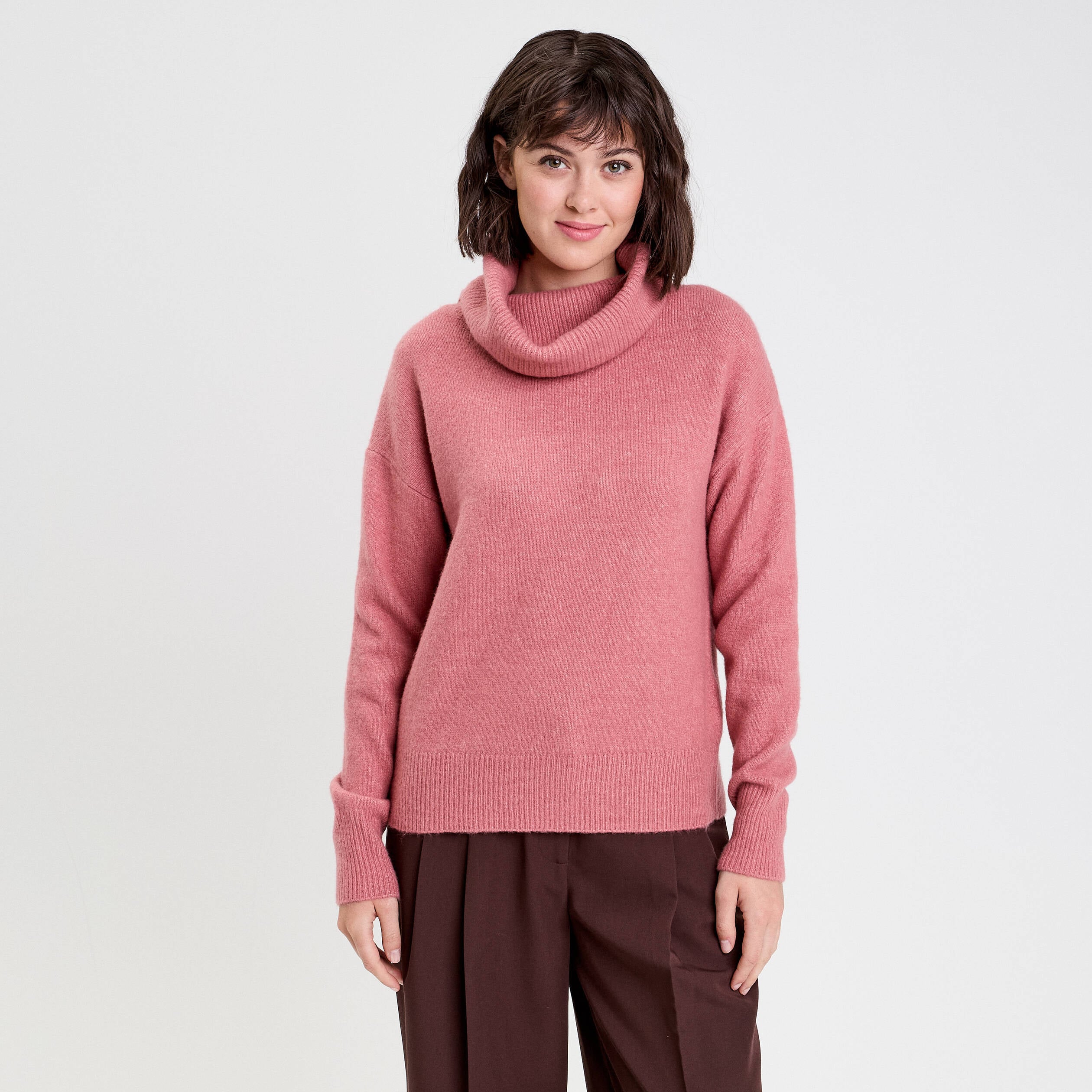 Pull avec col roul&eacute; rose femme