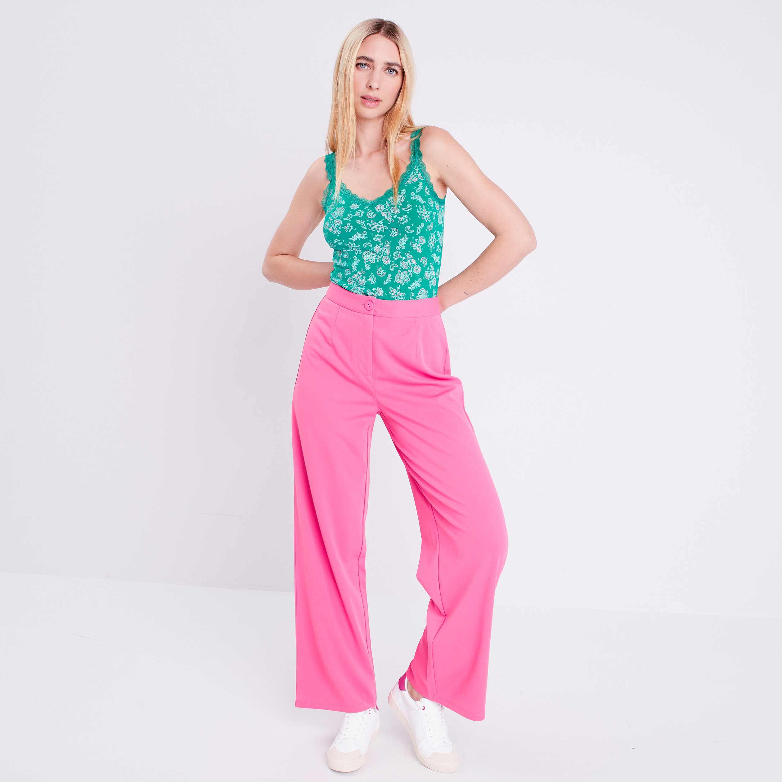 D&eacute;bardeur bretelles larges vert femme