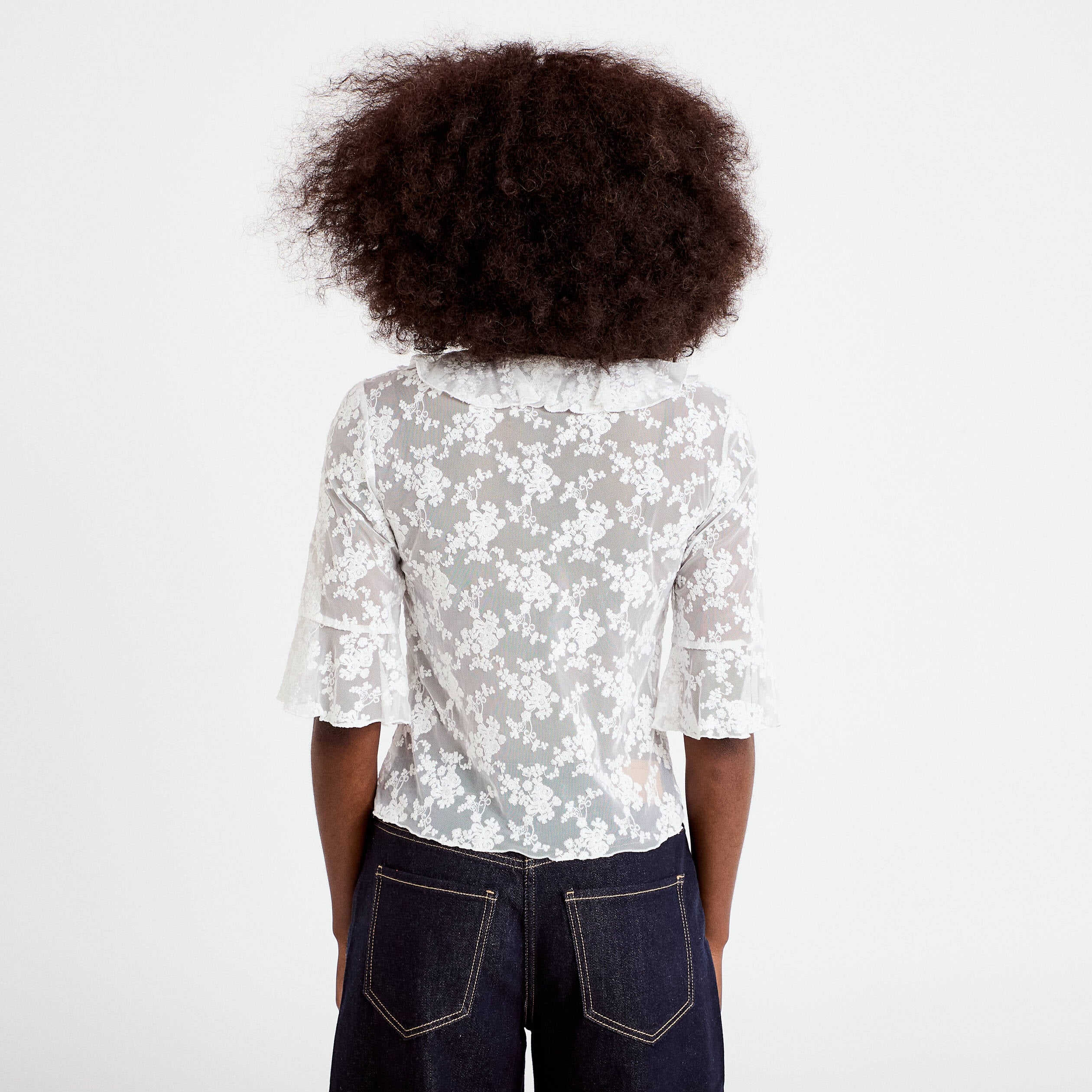 Blouse dentelle &agrave; volants ecru femme