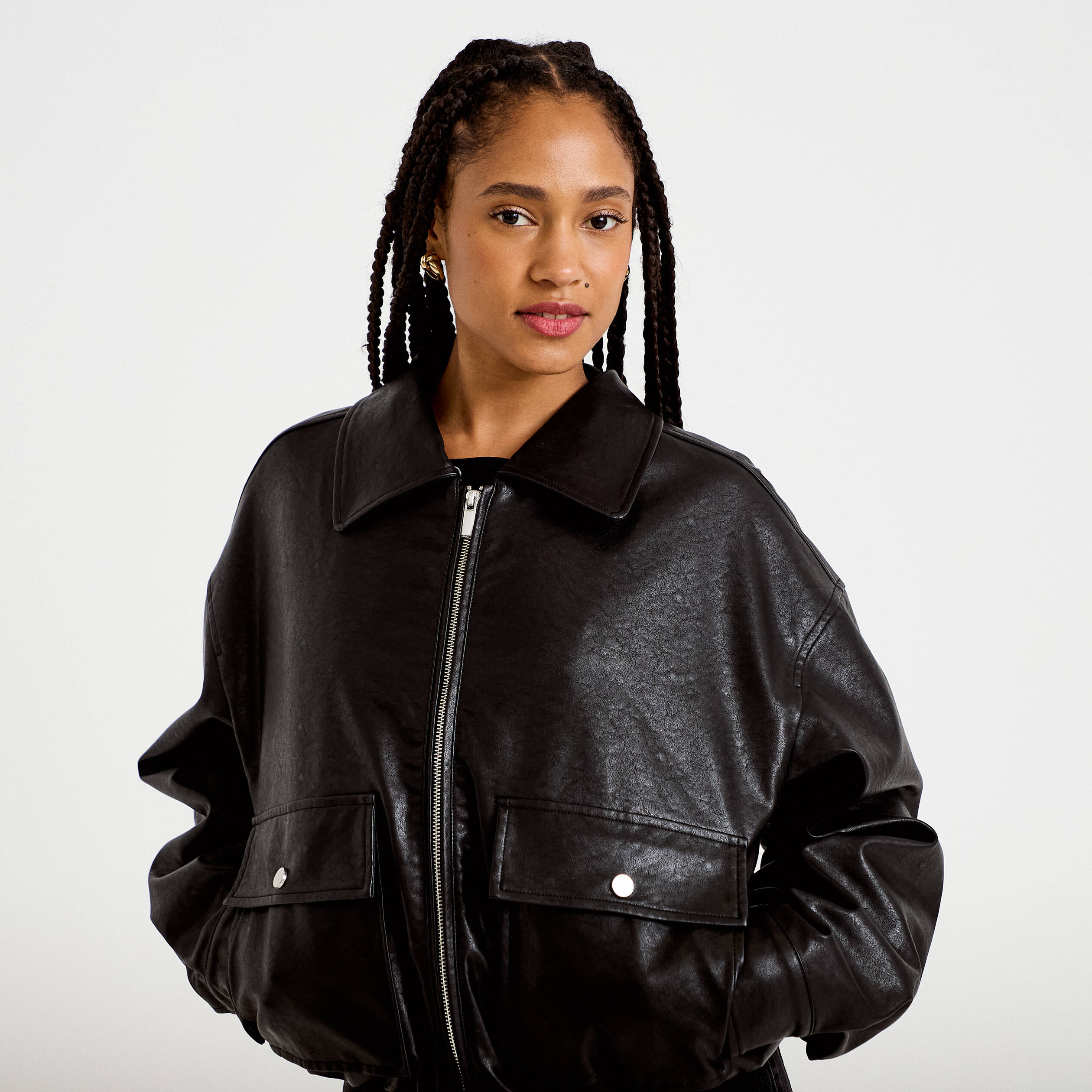 Veste droite similicuir col tailleur noir femme