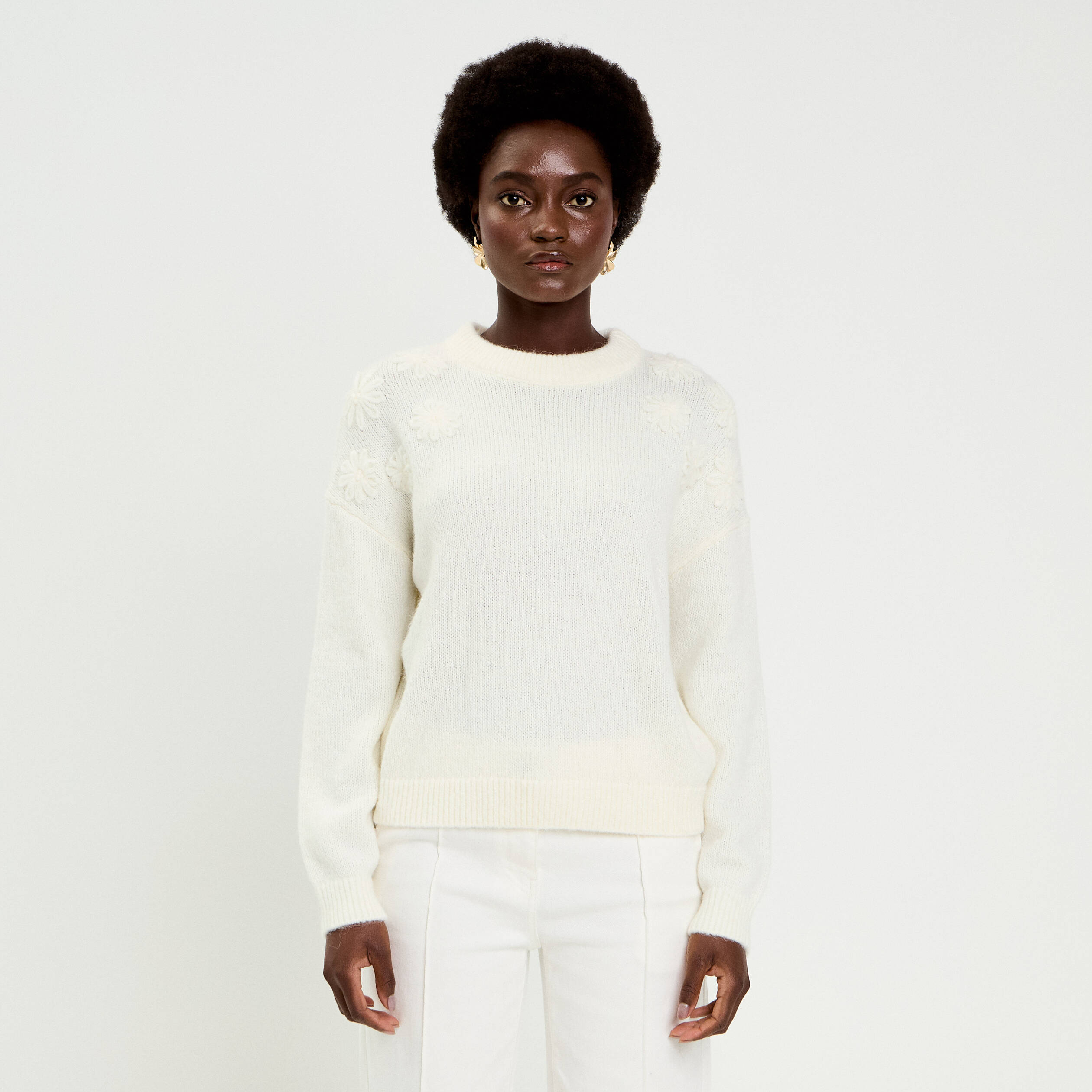 Pull brod&eacute; manches longues ecru femme