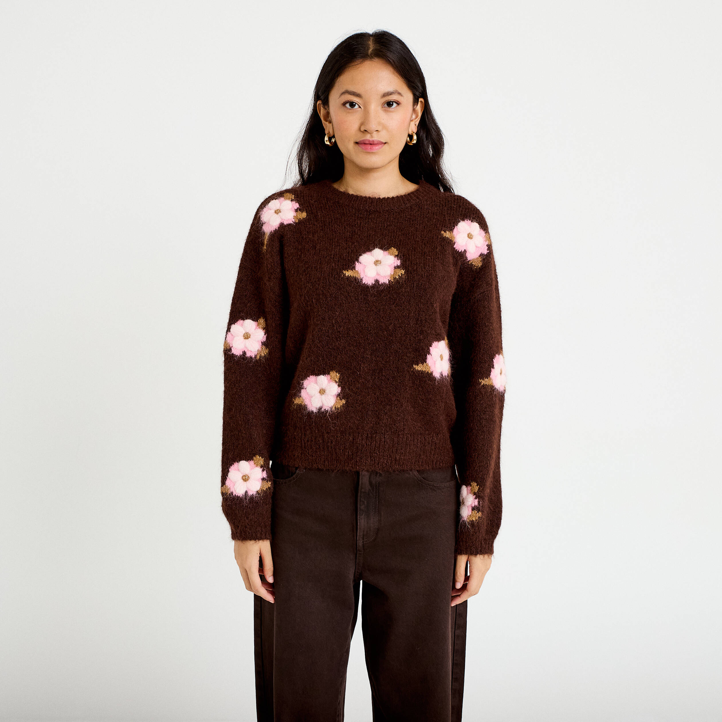 Pull ample col rond manches longues marron fonc&eacute; femme