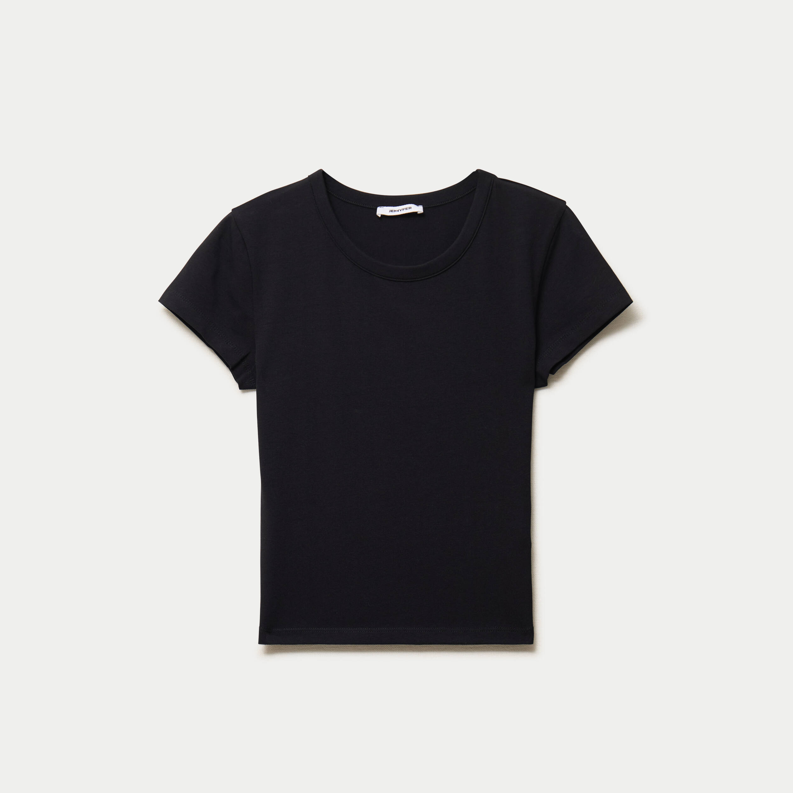 T-shirt ajust&eacute; col rond manches courtes noir