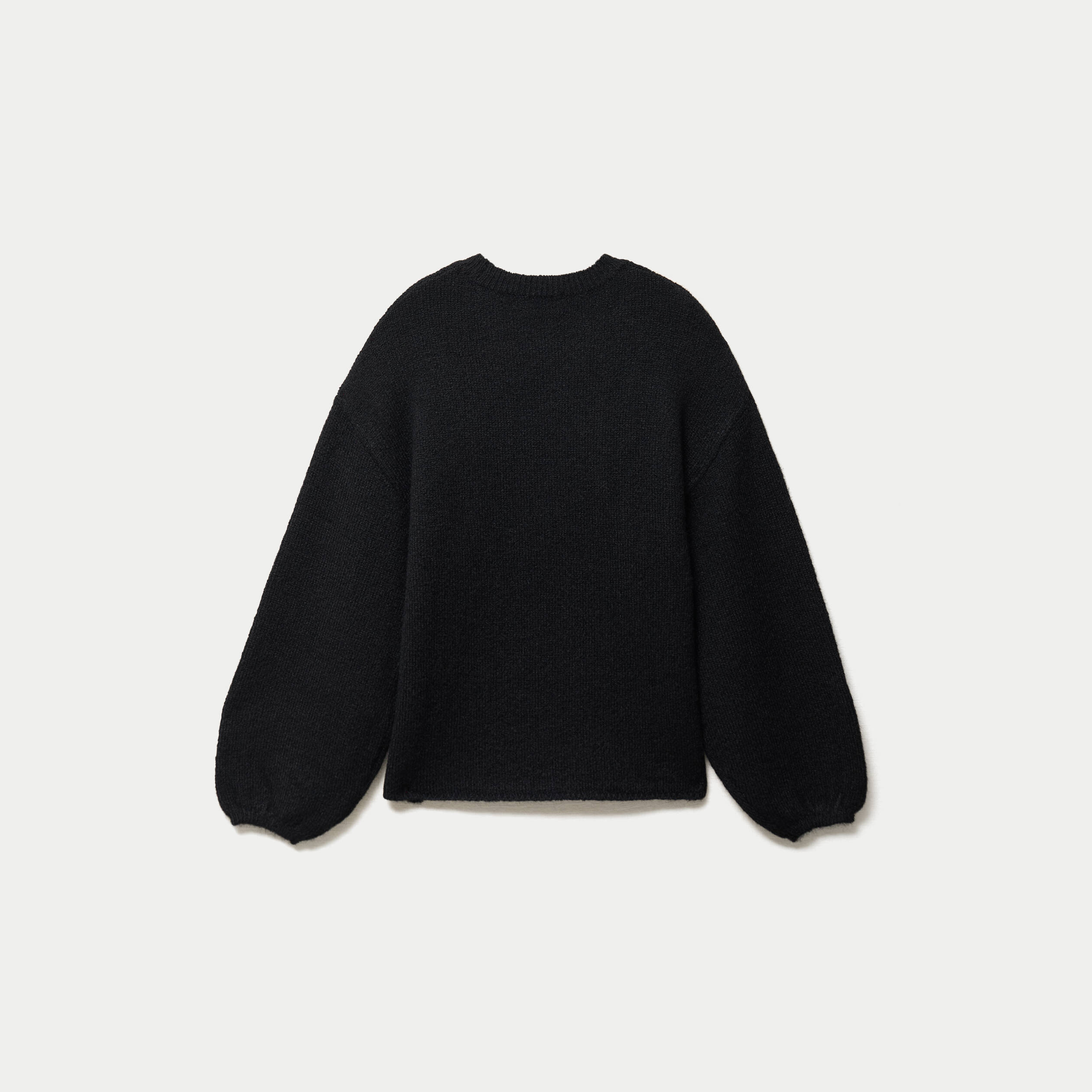 Pull oversize col rond manches longues noir