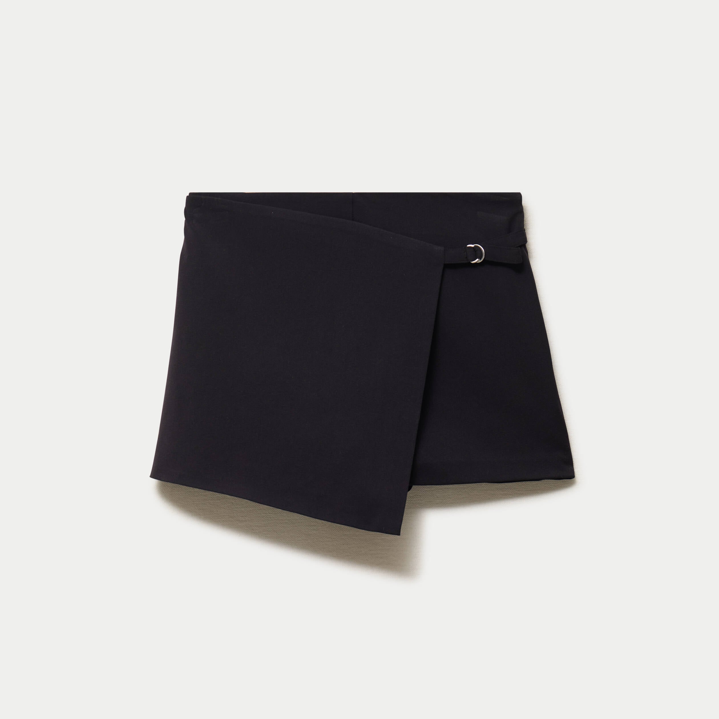 Jupe-short taille haute avec ceinture noir