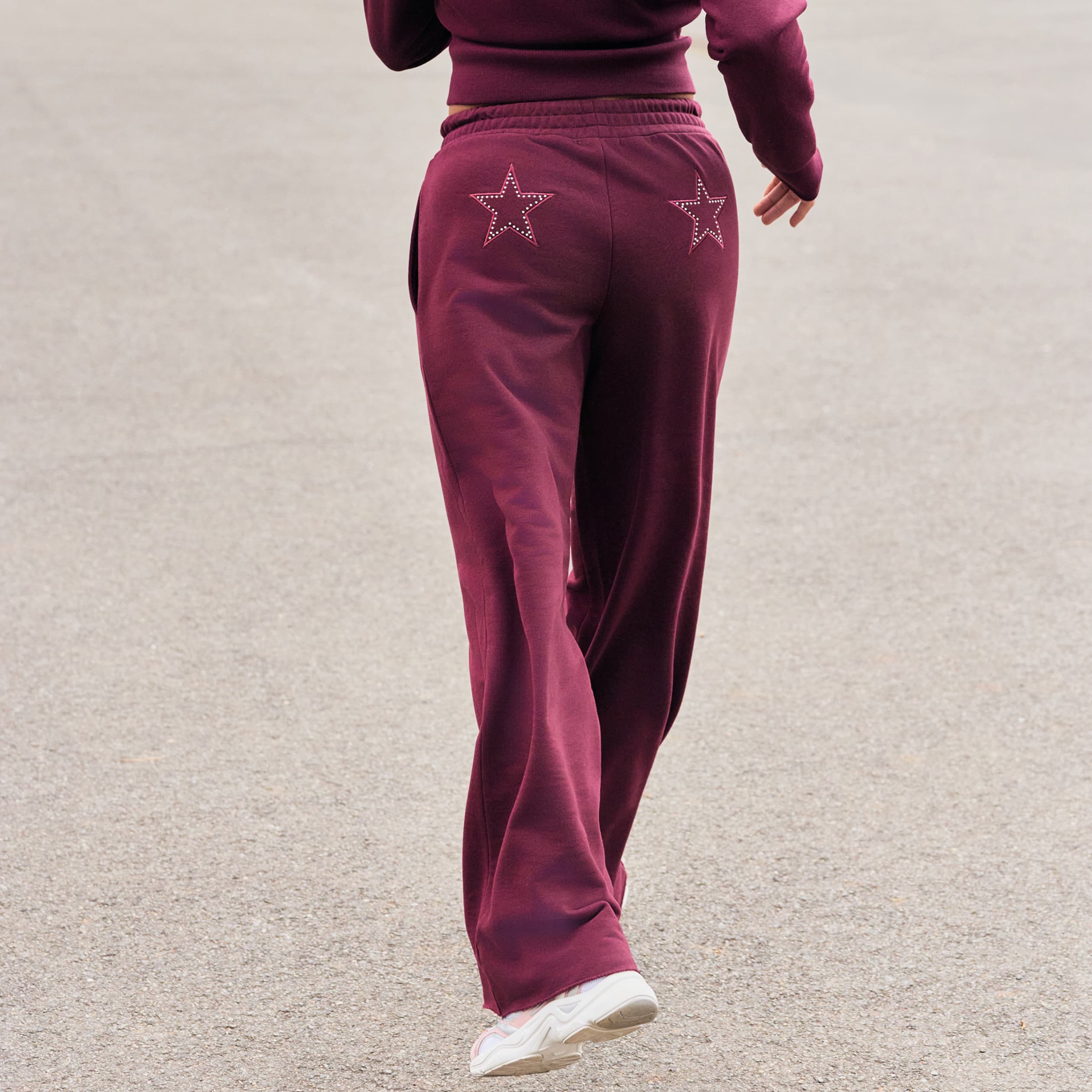 Jogging large en maille bordeaux