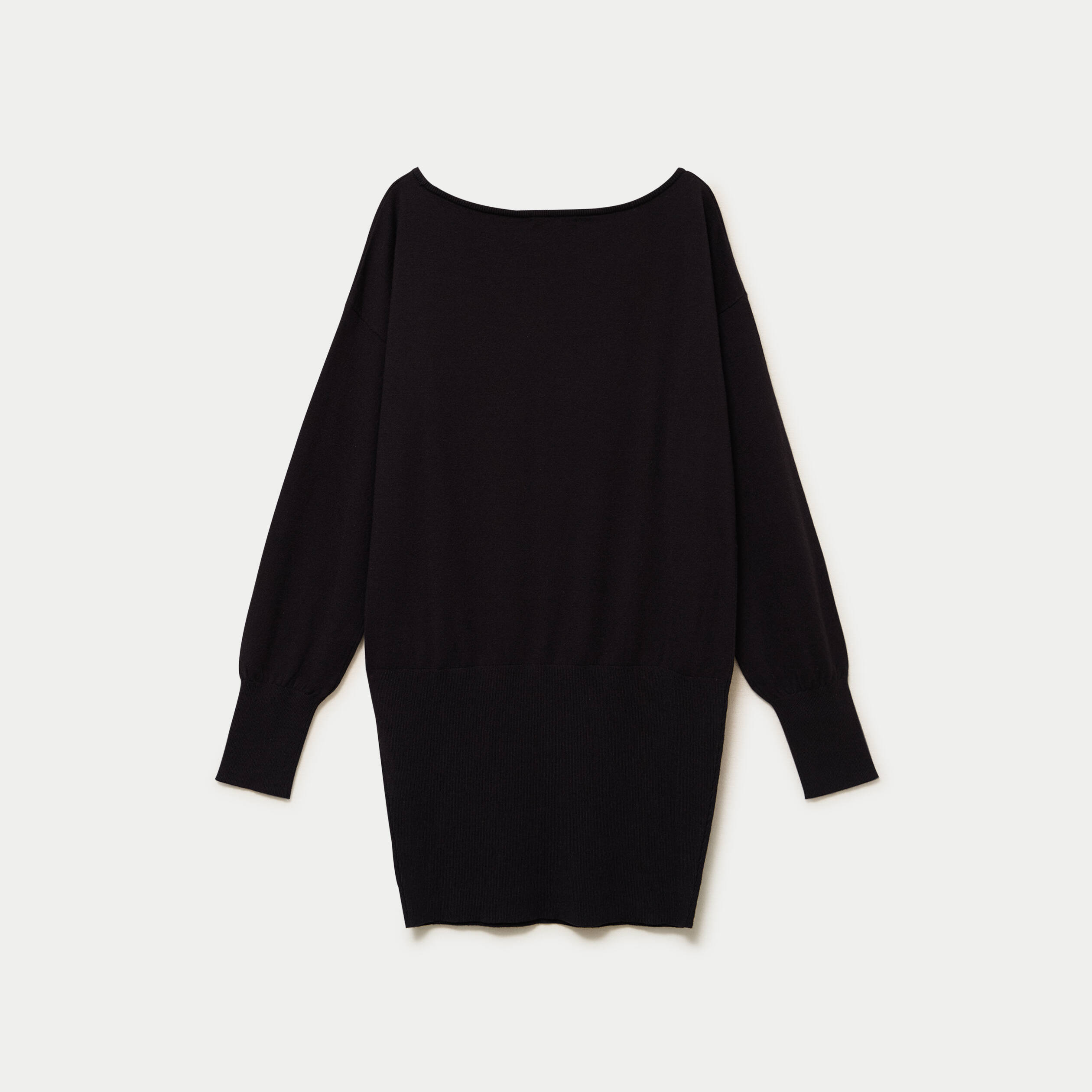 Robe pull col bateau manches longues noir