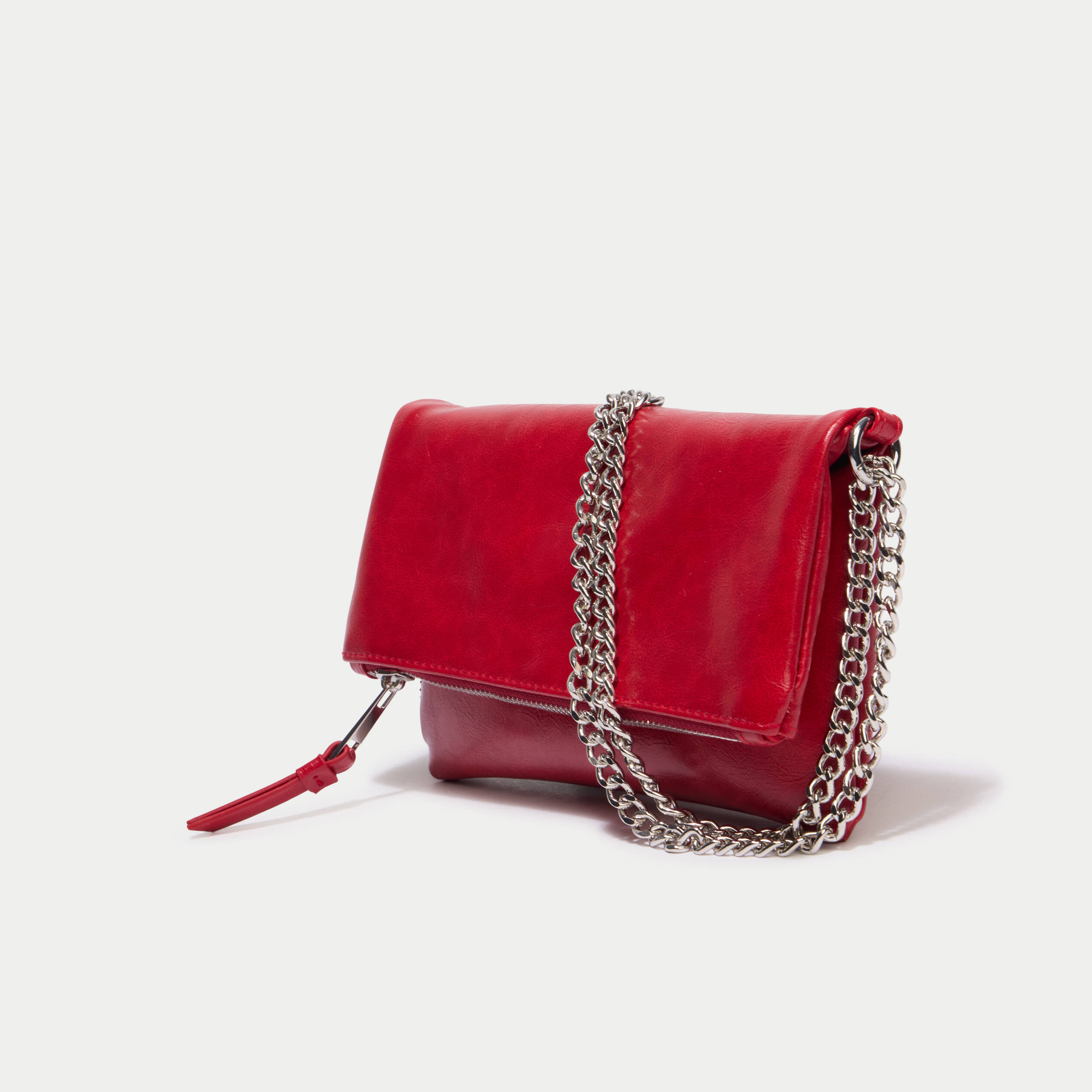 Sac avec cha&icirc;ne rouge ado