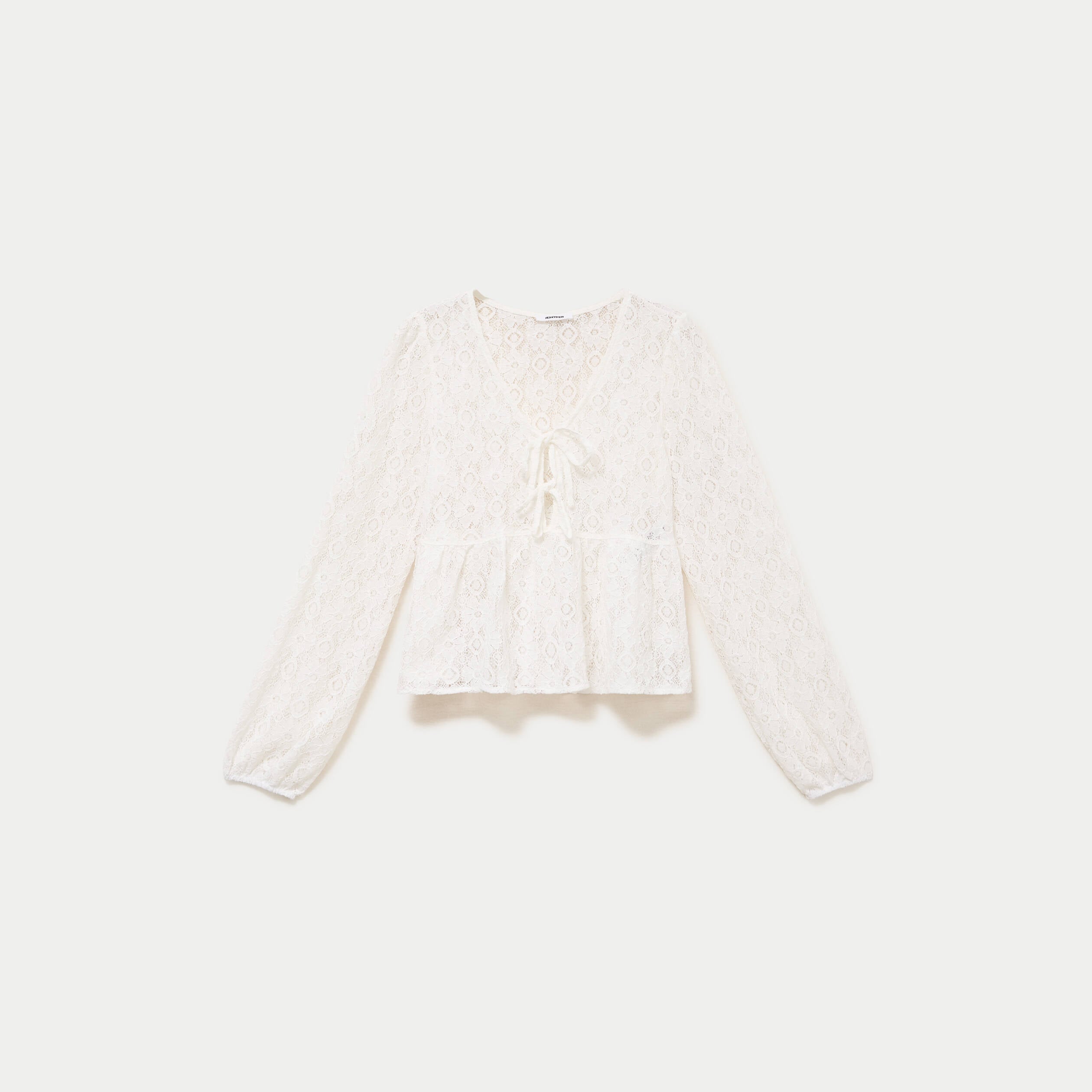 Chemise cintr&eacute;e dentelle col en V ecru