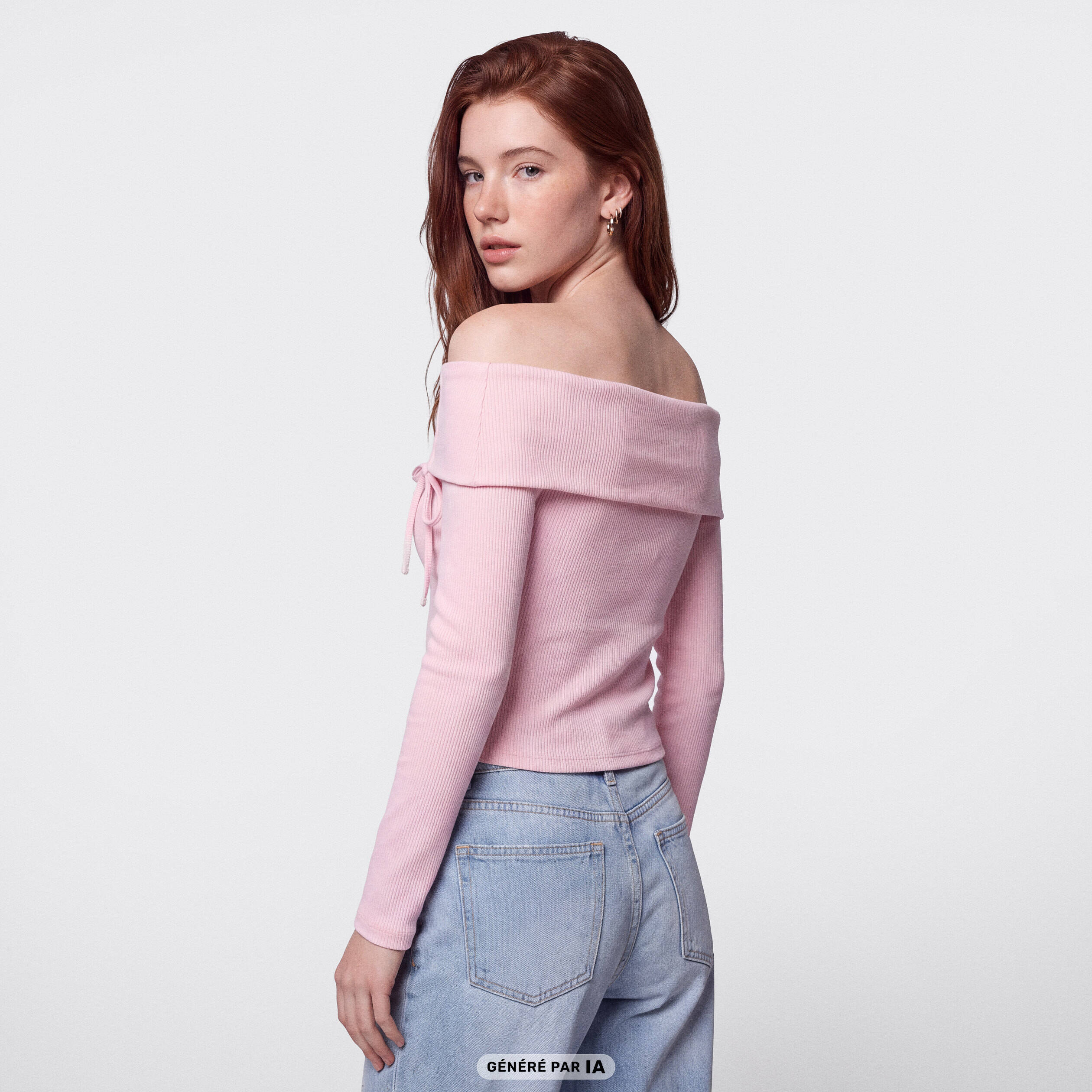 Top ajust&eacute; cropped manches longues rose clair