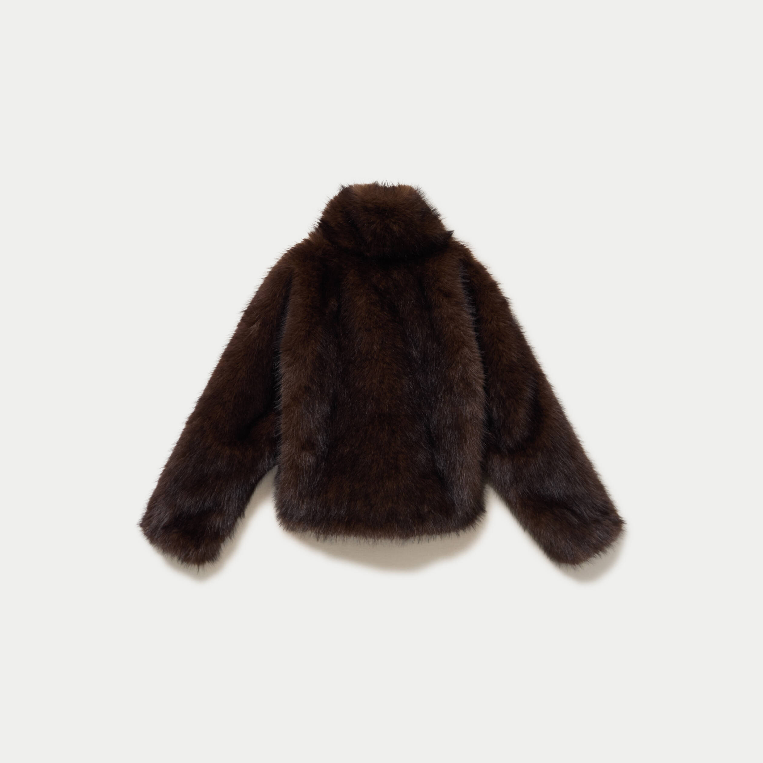 Manteau droit court fausse fourrure marron fonc&eacute;